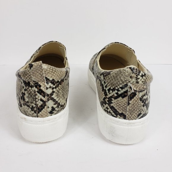 Women’s BAMBOO SNAKE PRINT FASHION  SNEAKER SIZE 8 - Picture 3 of 9